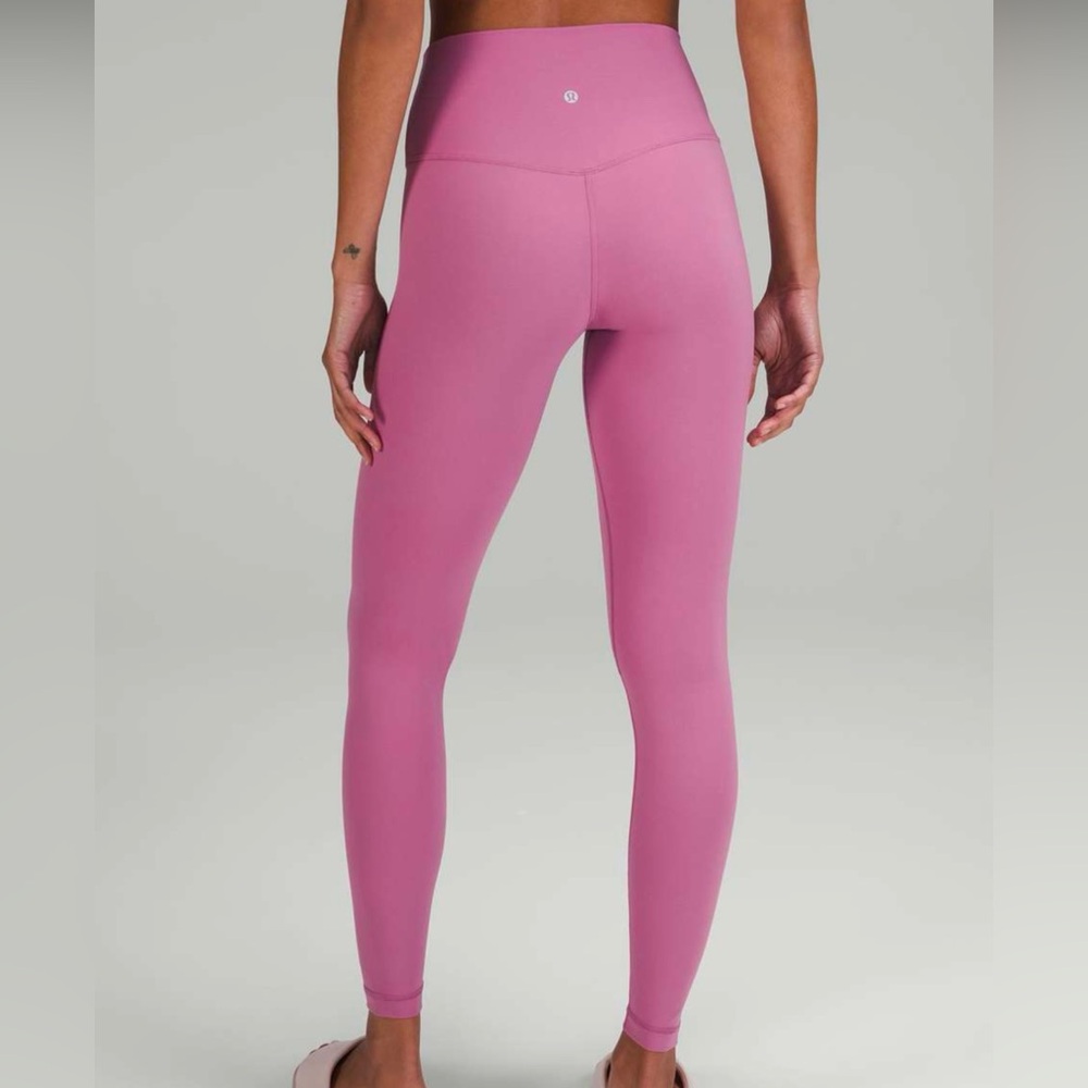Lululemon Align High-Rise Pant 28"
Velvet Dust - Picture 5 of 7